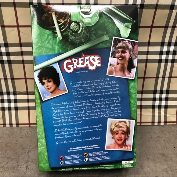 Barbie Grease 30 years Frenchy Dance Off Musical stand - Picture 2 of 16